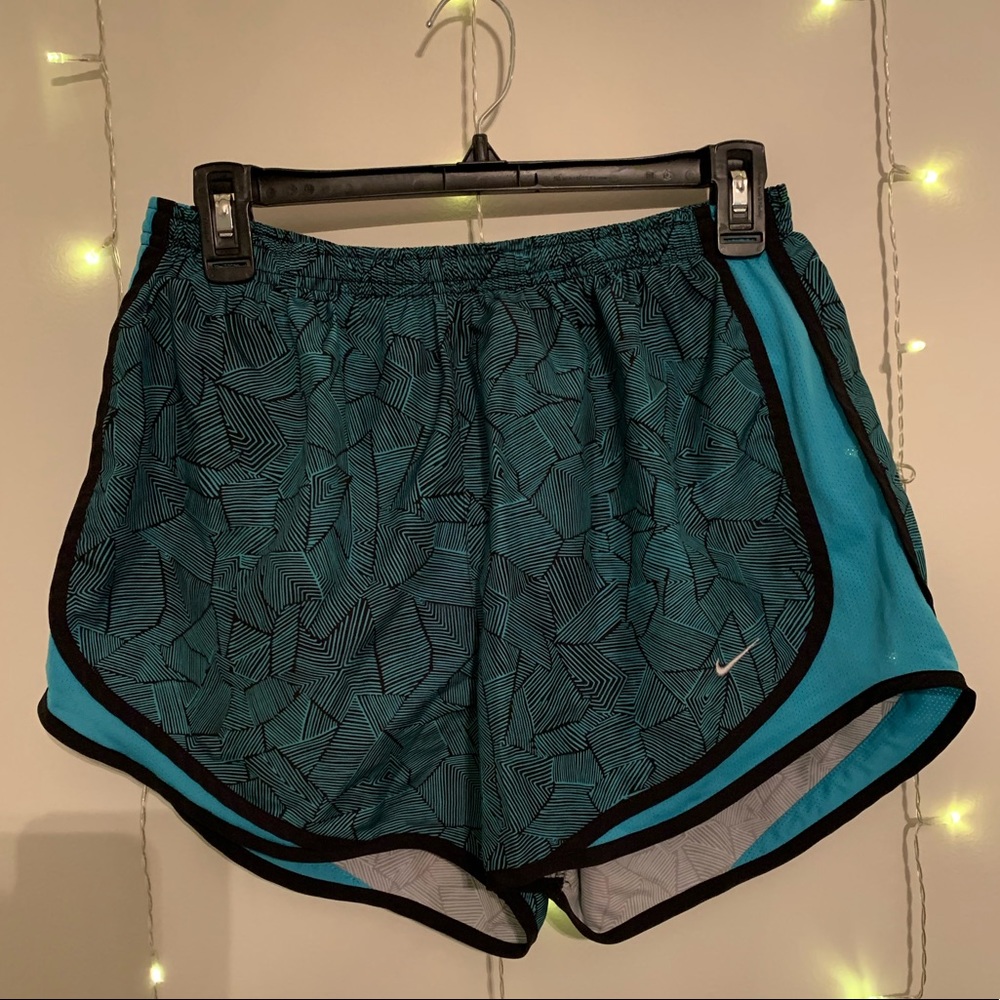 Nike Running Shorts (Tempo)